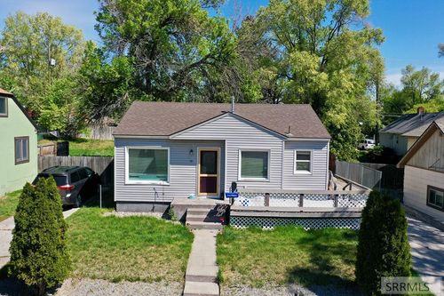 181 8th St, Idaho Falls, ID, 83401-4801 | Card Image
