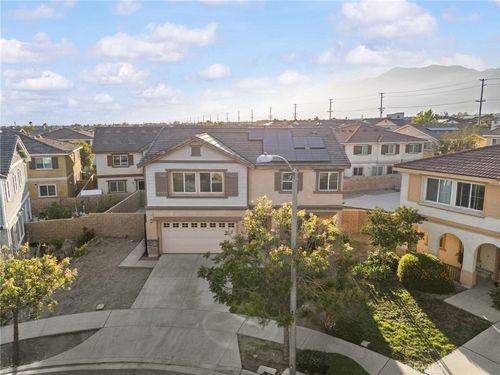 6958 Stanza Ct, Fontana, CA, 92336 | Card Image