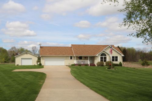 9425 E Ts Ave, Vicksburg, MI, 49097-8501 | Card Image