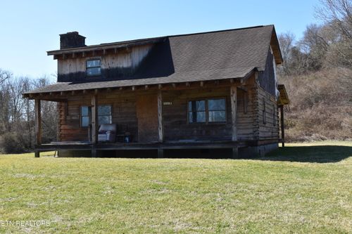 301 Smith Dr, Harrogate, TN, 37752-3140 | Card Image