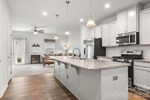 5025 Patton Dr, Gastonia, NC, 28056-0046 | Card Image