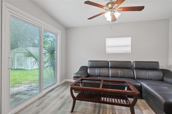 4112 E 97 Th Ave, House other with 2 bedrooms, 1 bathrooms and null parking in TAMPA FL | Image 14