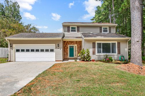 705 Ireland Ct, Jacksonville, NC, 28546-1637 | Card Image