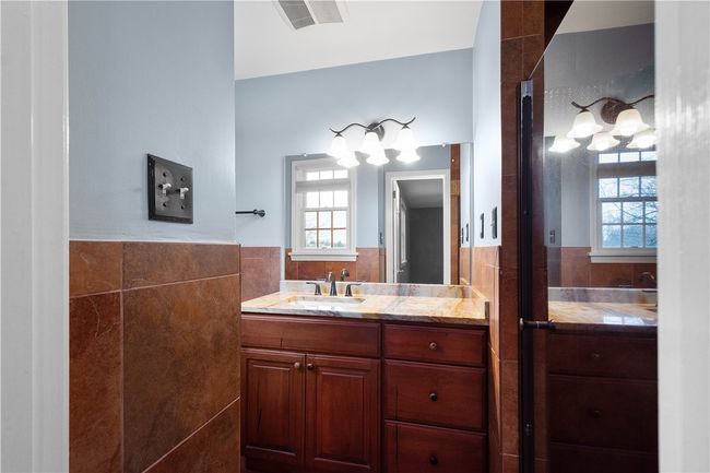 2671 Thorntree Dr, House other with 4 bedrooms, 3 bathrooms and 2 parking in Upper St. Clair PA | Image 24