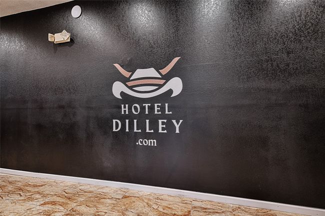 110 S Main, Home with 0 bedrooms, 0 bathrooms and null parking in Dilley TX | Image 25