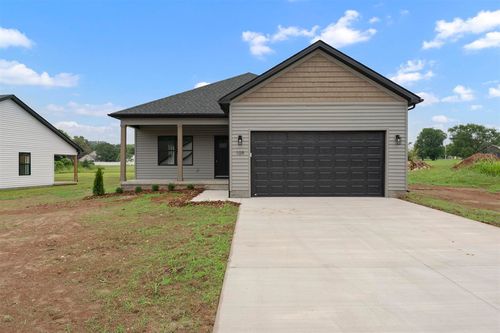 109 Madeline Ct, Russellville, KY, 42276-7808 | Card Image
