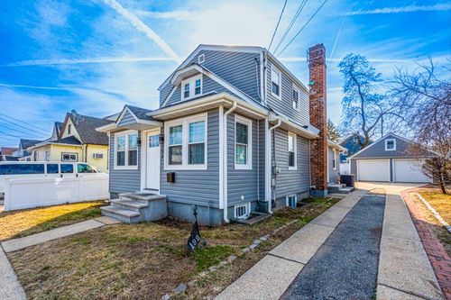 192 Princeton St, Hempstead, NY, 11550-2725 | Card Image