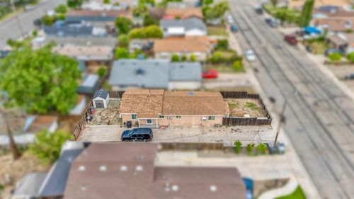 420 N 5th Avenue, Oakdale, CA, 95361 | Card Image