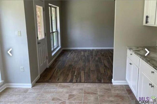 9852 Hawthorne Dr, House other with 3 bedrooms, 2 bathrooms and 5 parking in Baton Rouge LA | Image 9