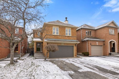 2549 Scarth Crt, Mississauga, ON, L5M5L2 | Card Image