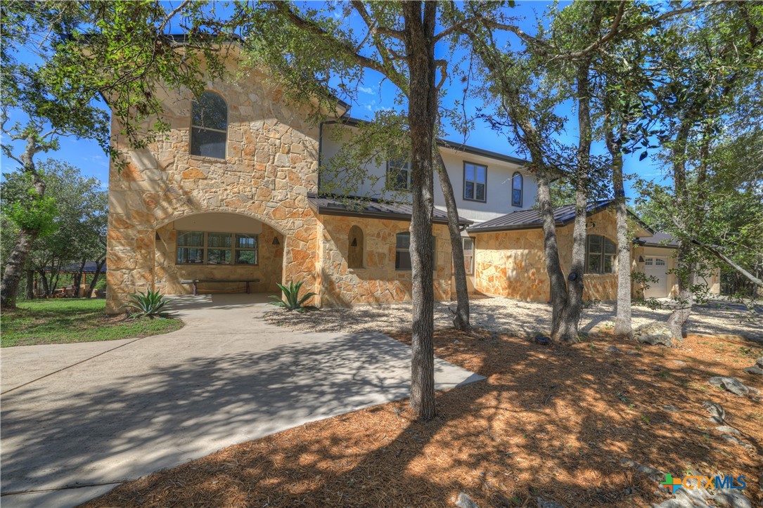 Paso Del Robles , San Marcos, TX 78666