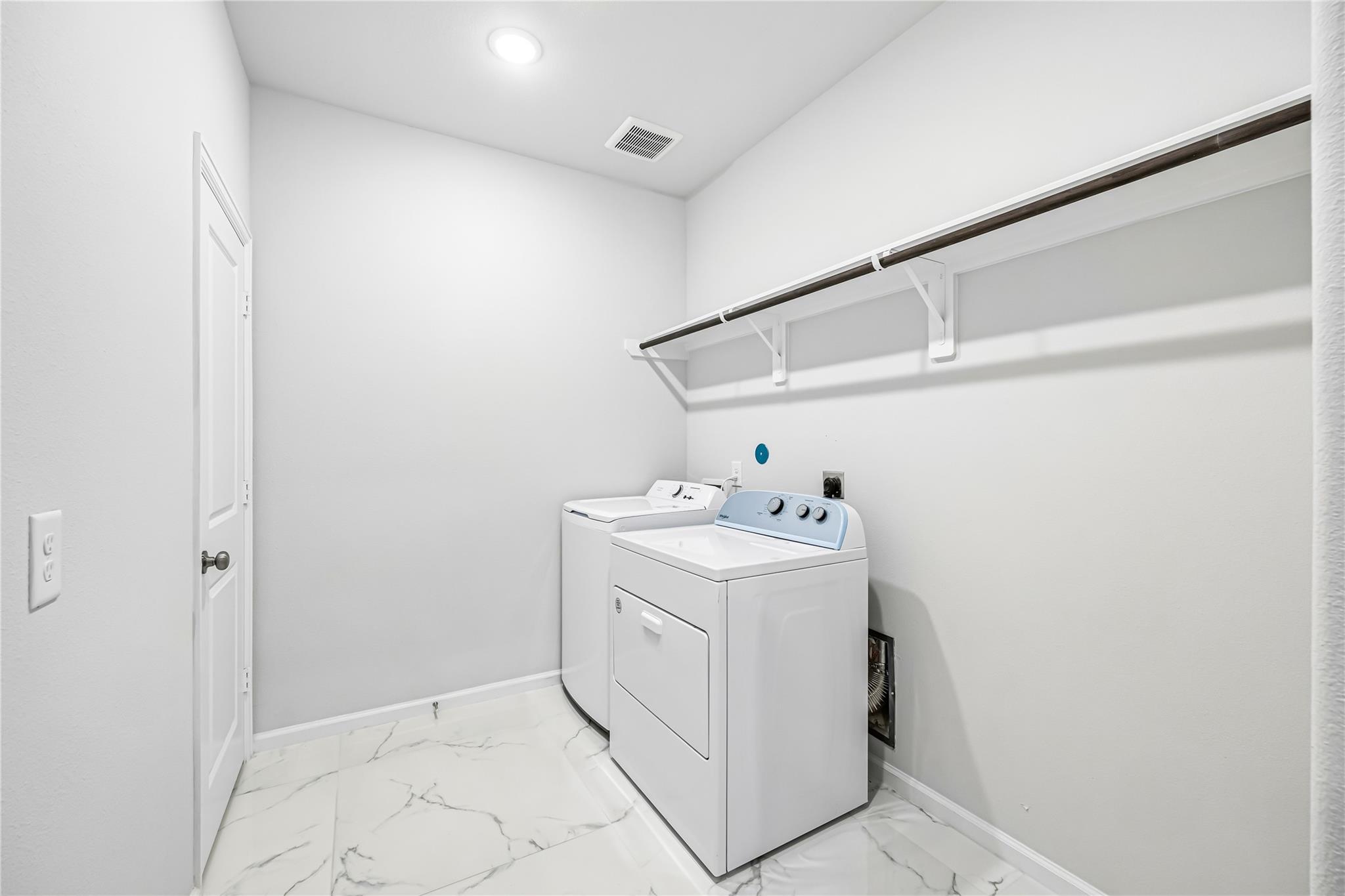 Residential Lease in Magnolia 5