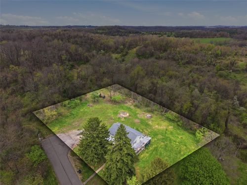 96 Meanor Street, Imperial, PA, 15126 | Card Image