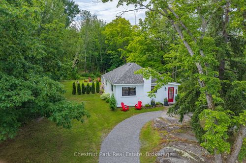 1011 United Church Rd, Mactier, ON, P0C1H0 | Card Image