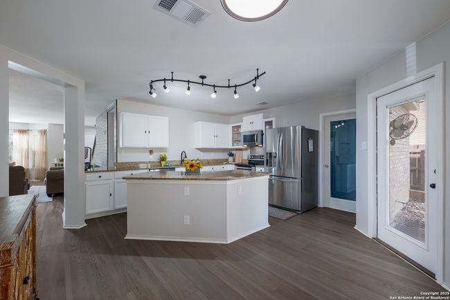 2941 Candleberry Dr, House other with 4 bedrooms, 3 bathrooms and null parking in Schertz TX | Image 11