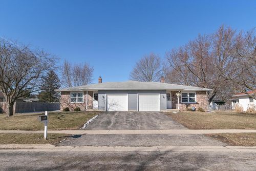 1824-1826 N Van Buren St, Stoughton, WI, 53589-1062 | Card Image