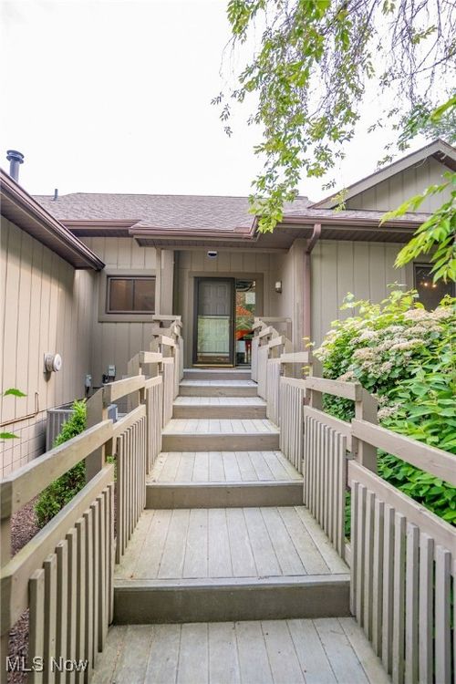 2222 Woodbrook Trl, Cuyahoga Falls, OH, 44223-3603 | Card Image