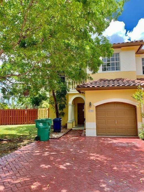 5090 Sw 136th Ave, Miramar, FL, 33027-5927 | Card Image