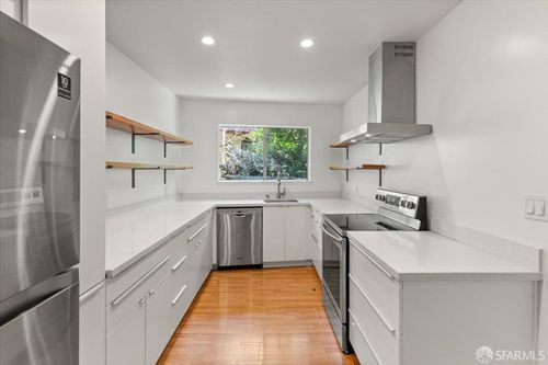 apt-12-7620 Mountain Blvd, Oakland, CA, 94605-3126 | Card Image