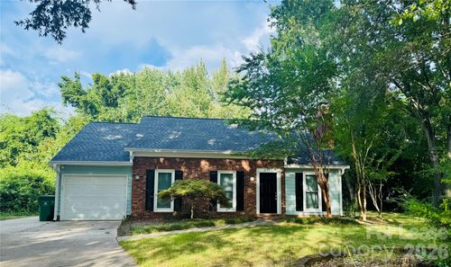 2423 Emstead Ct, Charlotte, NC, 28210-7668 | Card Image