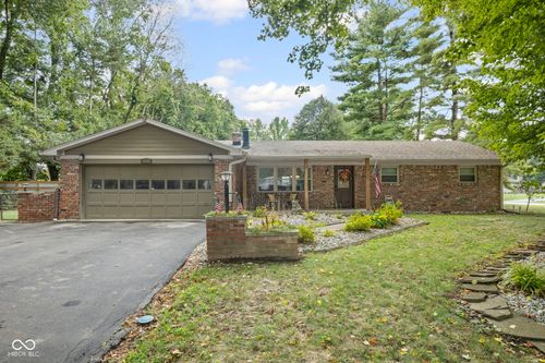 8805 Railwood Dr, Clermont, IN, 46234-1437 | Card Image