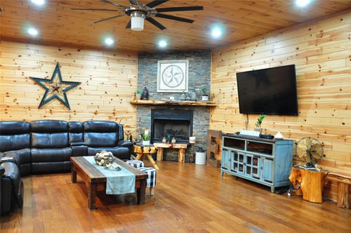 2510 Vz County Road 2403, Canton, TX, 75103-4459 | Card Image