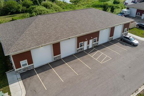 4323 &amp; 4325 Duraform Lane, Deforest, WI, 53598 | Card Image