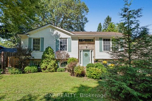 3360 Hyman Ave, Ridgeway, ON, L0S1N0 | Card Image
