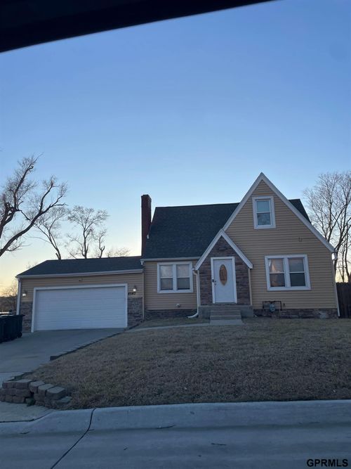 4540 N 65th Ave, Omaha, NE, 68104-1922 | Card Image