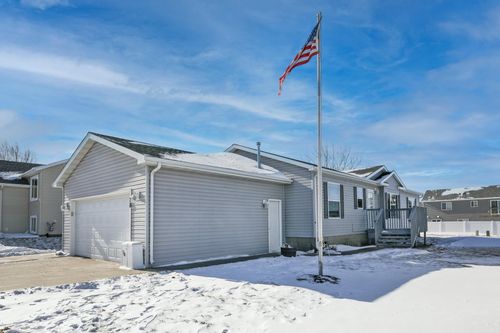 78 5th Ave Se, Kasson, MN, 55944-2906 | Card Image