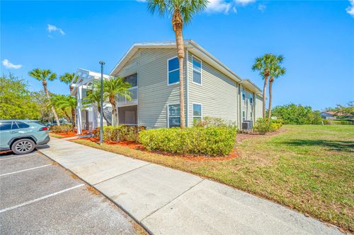 apt-7-8115 45th Ct E, SARASOTA, FL, 34243-4358 | Card Image