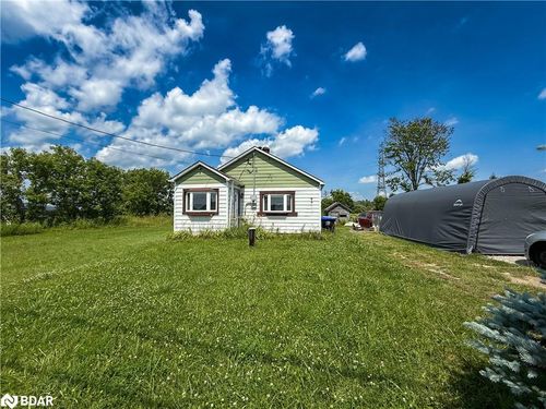 6170 County Rd, Utopia, ON, L0M1T0 | Card Image
