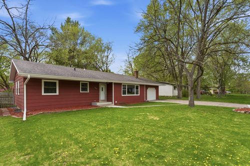 900 Green St, Hudson, WI, 54016-1951 | Card Image