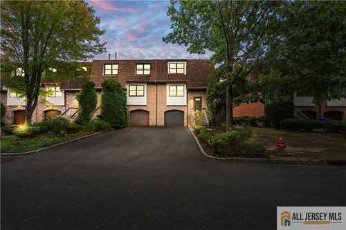 5208 N Oaks Blvd, North Brunswick, NJ, 08902-2165 | Card Image
