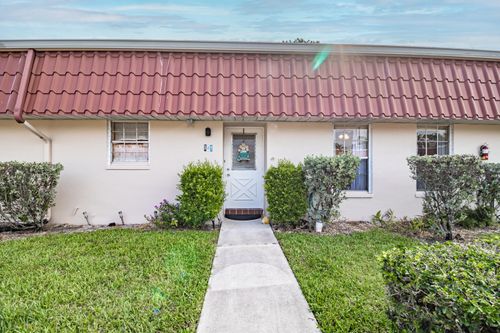 849 Salem Ln, Lake Worth, FL, 33467-2758 | Card Image