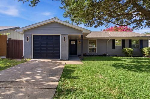501 Bay Shore Dr, Garland, TX, 75040-5771 | Card Image