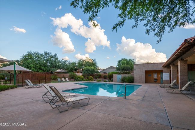 Community Pool | Image 9