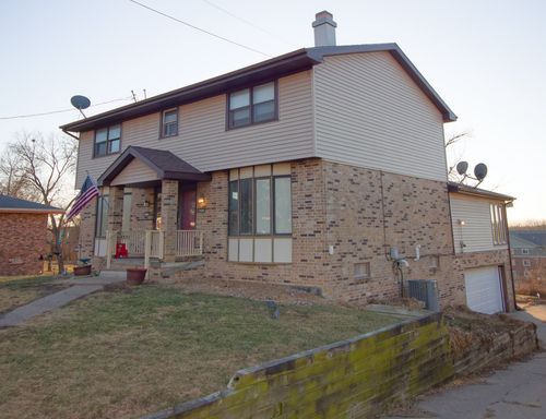 3924 & 3926 E 38th Street, Des Moines, IA, 50317 | Card Image