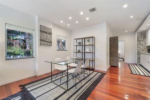 apt-24-1057 15th St, Miami Beach, FL, 33139-3374 | Card Image