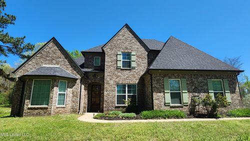 105 Whitetail Ln, Coldwater, MS, 38618-6796 | Card Image