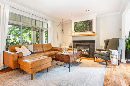 5909 Cowichan St, Chilliwack, BC, V2R0G8 | Card Image