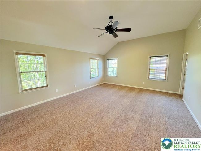 4620 Graystone Dr, House other with 4 bedrooms, 4 bathrooms and null parking in NAZARETH PA | Image 17