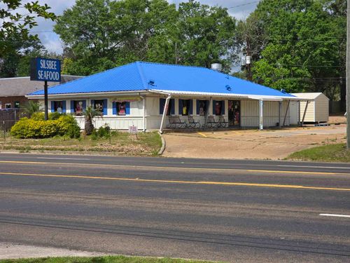 720 S Hwy 96, Silsbee, TX, 77656 | Card Image