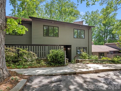203 Crowfields Dr, Asheville, NC, 28803-3704 | Card Image