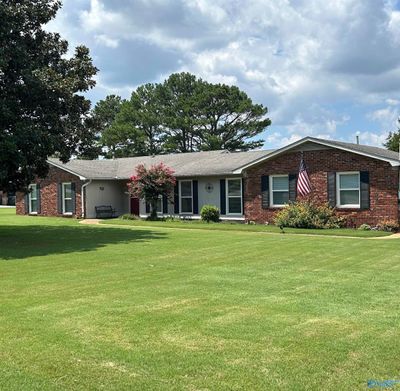 4201 Horseshoe Bend Se, House other with 4 bedrooms, 2 bathrooms and null parking in Decatur AL | Image 1