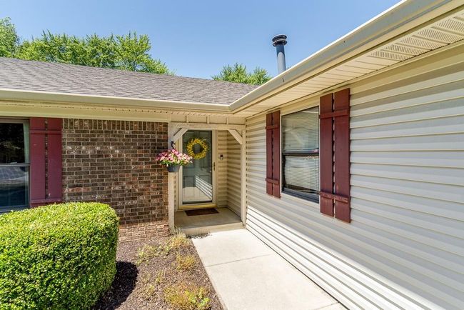562 Nelson Dr, House other with 3 bedrooms, 2 bathrooms and null parking in Brownsburg IN | Image 4