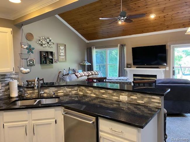 IMG_3718.jpg | Image 24