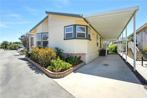84-11401 Topanga, Chatsworth, CA, 91311 | Card Image