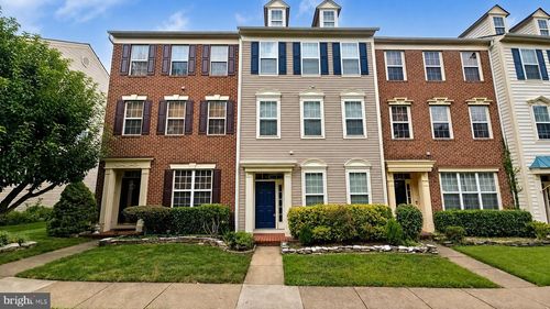 42753 Stadler Ln, SOUTH RIDING, VA, 20152-3935 | Card Image