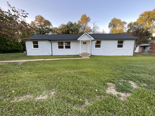 38 Hillsboro Rd, Clarksville, TN, 37042-6267 | Card Image